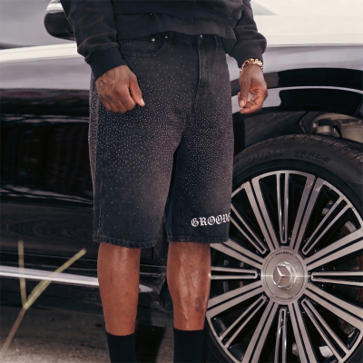 Custom Vintage Shorts Streetwear Manufacturer | Premium Rhinestone &  Wash Denim Shorts Manufacturer | Groovecolor