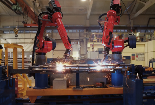 Weld seam tracking welding robot