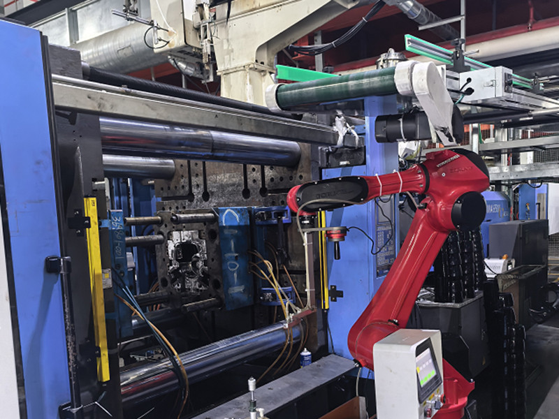 The Sustainable Development Benefits of Industrial Robot Applications