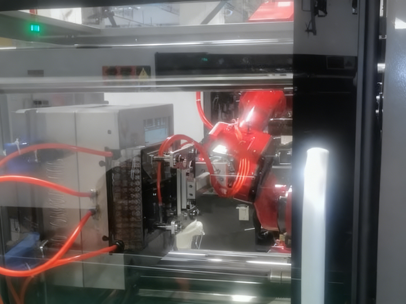 Automation upgrade of European injection molding factories