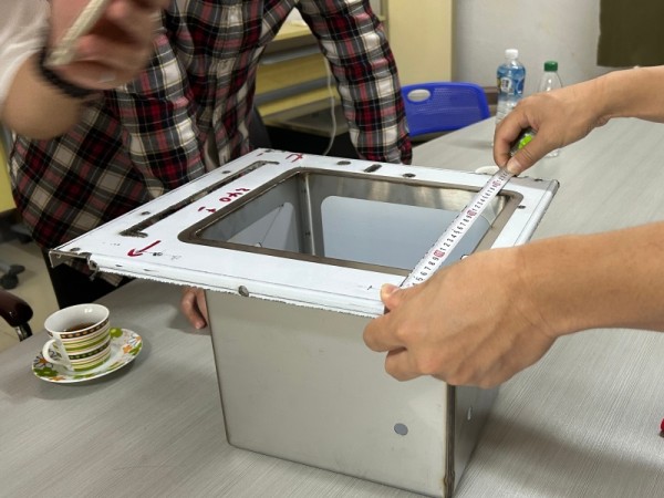 Samsink Custom Stainless Steel Equipment for a Taiwan Restaurant Chain