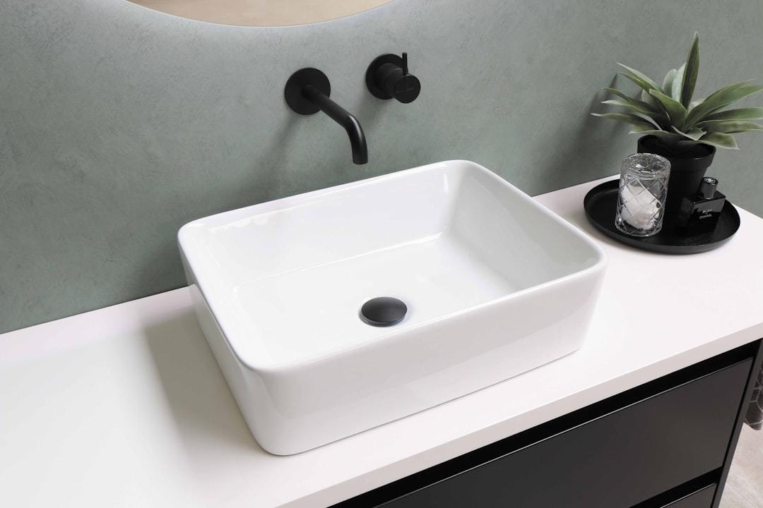 Single vs. Double Bowl Undermount Kitchen Sinks: The Ultimate 2025 Guide