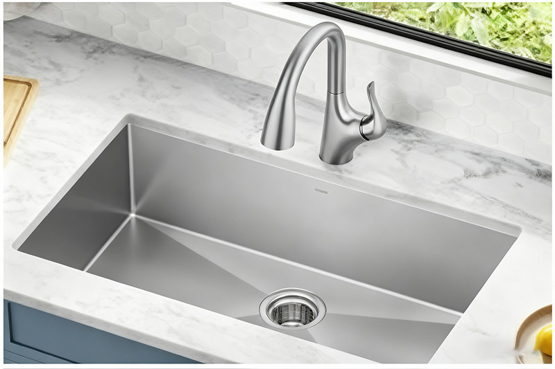 stainless steel kitchen sink