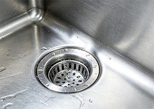 Industrial sink cleaning application
