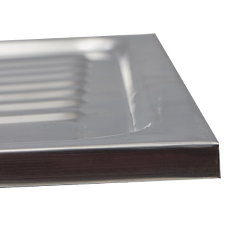 close-up of the rolled rim and body thickness on a deep drawn stainless steel sink