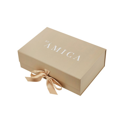 Elegant Custom Rigid Shoe Boxes Packaging | Folding Magnetic Box with White Silk Screen Logo | High-end Gift Box Option