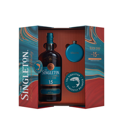 Custom Whisky Box Manufacturer | The Singleton Branded Packaging Box | Double Doors Open Magnetic Box Structure