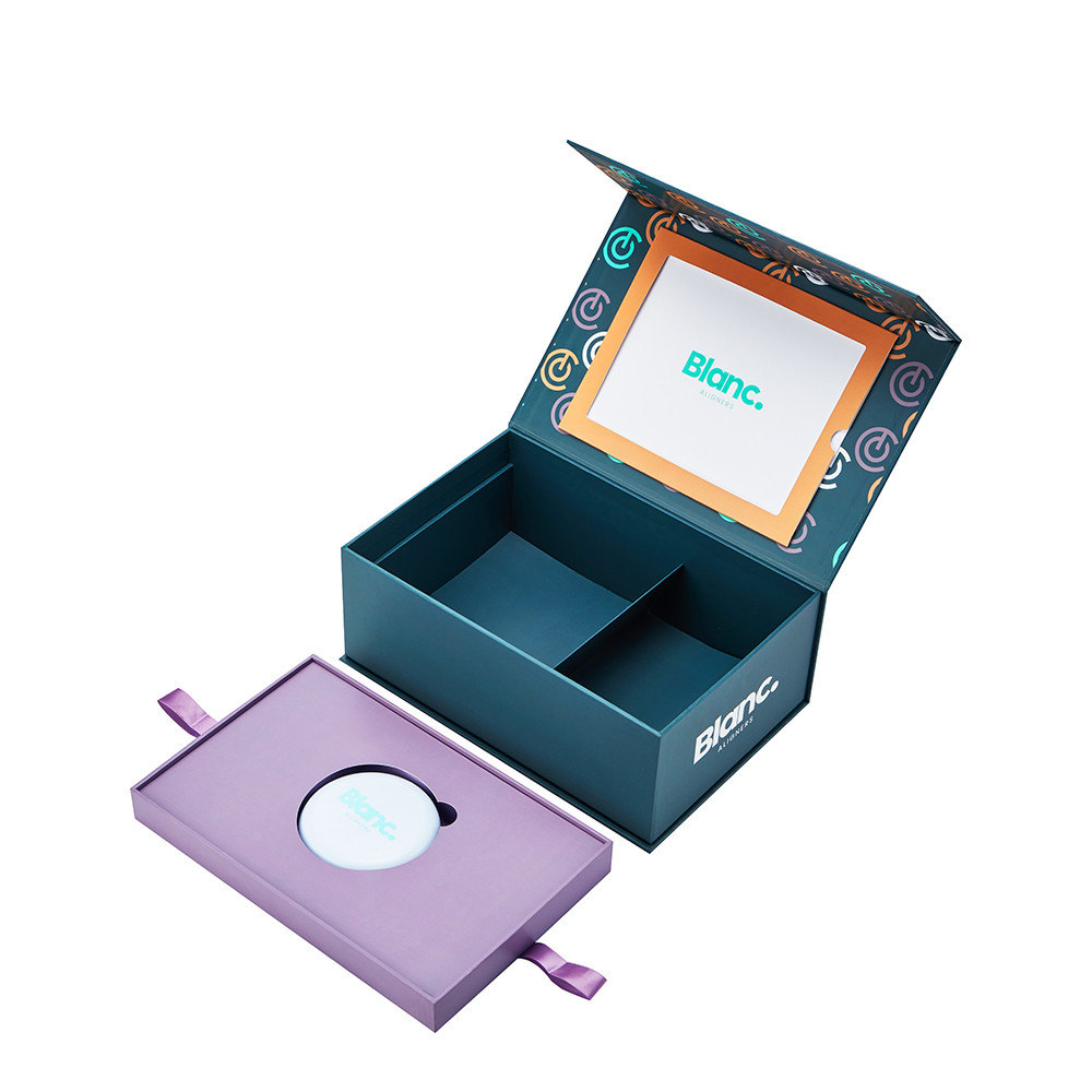 custom cosmetic box packaging