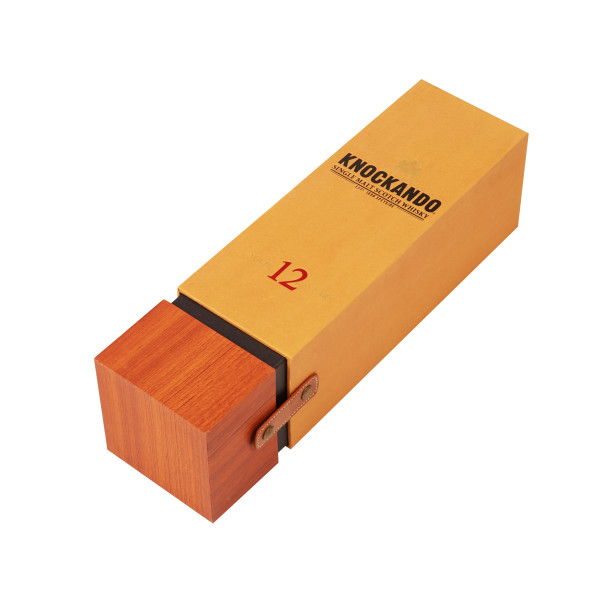 Handcrafted Whisky Bottle Gift Box | Luxury Custom Design for Single Malt Whisky | With Unique Button