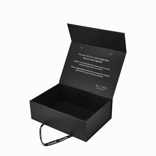 Custom Magnetic Gift Box | Foldable Rigid Packaging | Clothing Packaging | DHP Factory