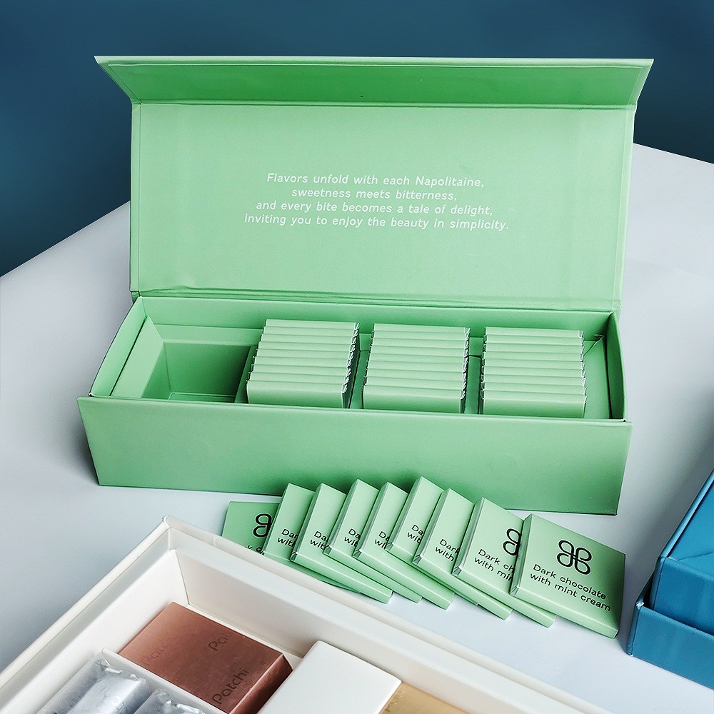 Magnetic Closure Chocolate Box