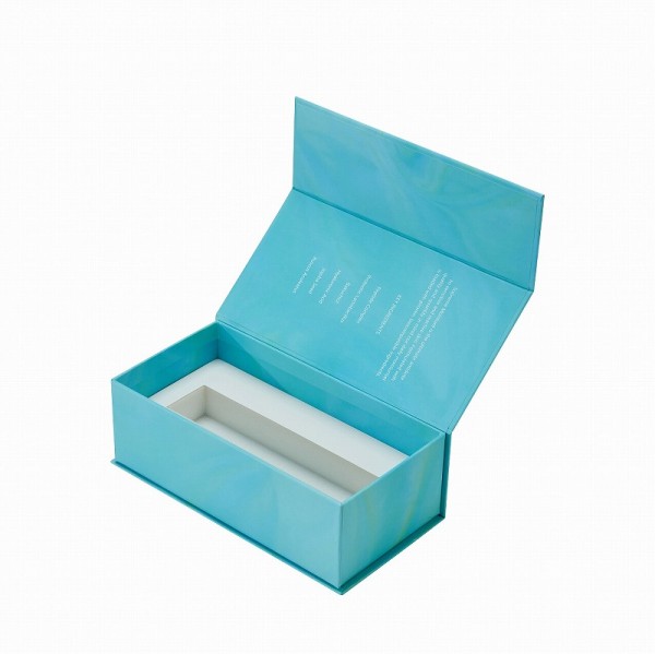 Boîtes d'emballage personnalisées pour soins de la peau | Boîtes à fermeture magnétique avec marquage à chaud holographique