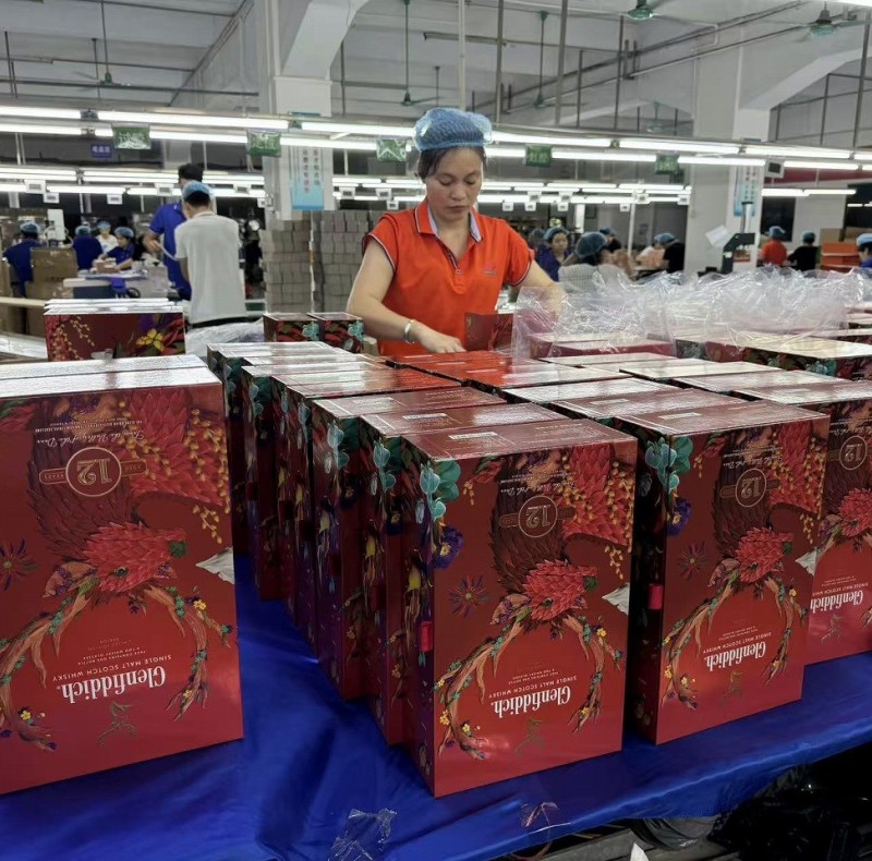 Black Friday Wine Packaging Ideas for Premium Wine Brands
