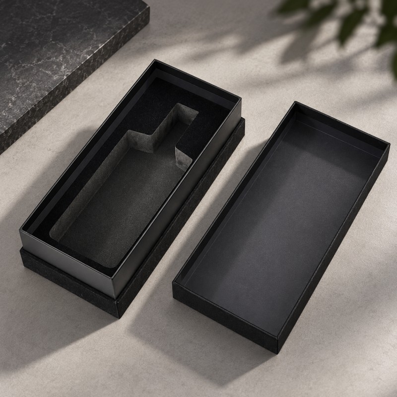 Custom lid and base rigid box