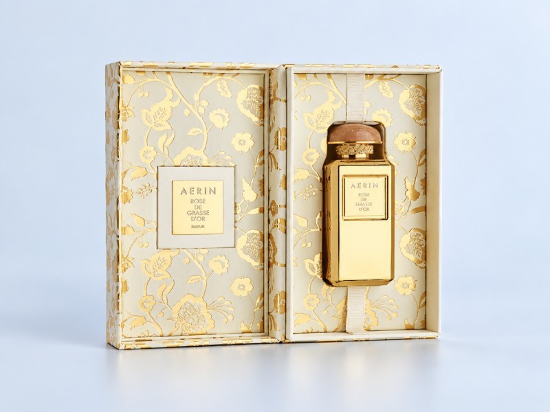 Custom packaging inserts for perfume and fragrance bottles