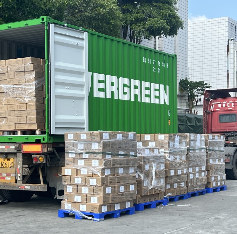 How to Protect Custom Rigid Boxes During International Shipping