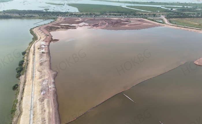 Actual picture of the mud-receiving area in the dredging and maintenance channel