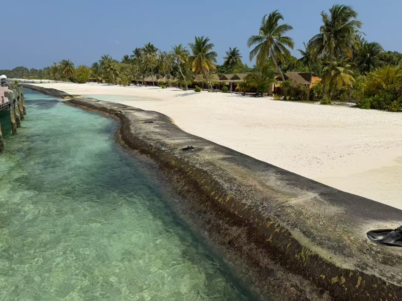 HOKBG Geotextile Tube Cofferdam for Hotel Beach