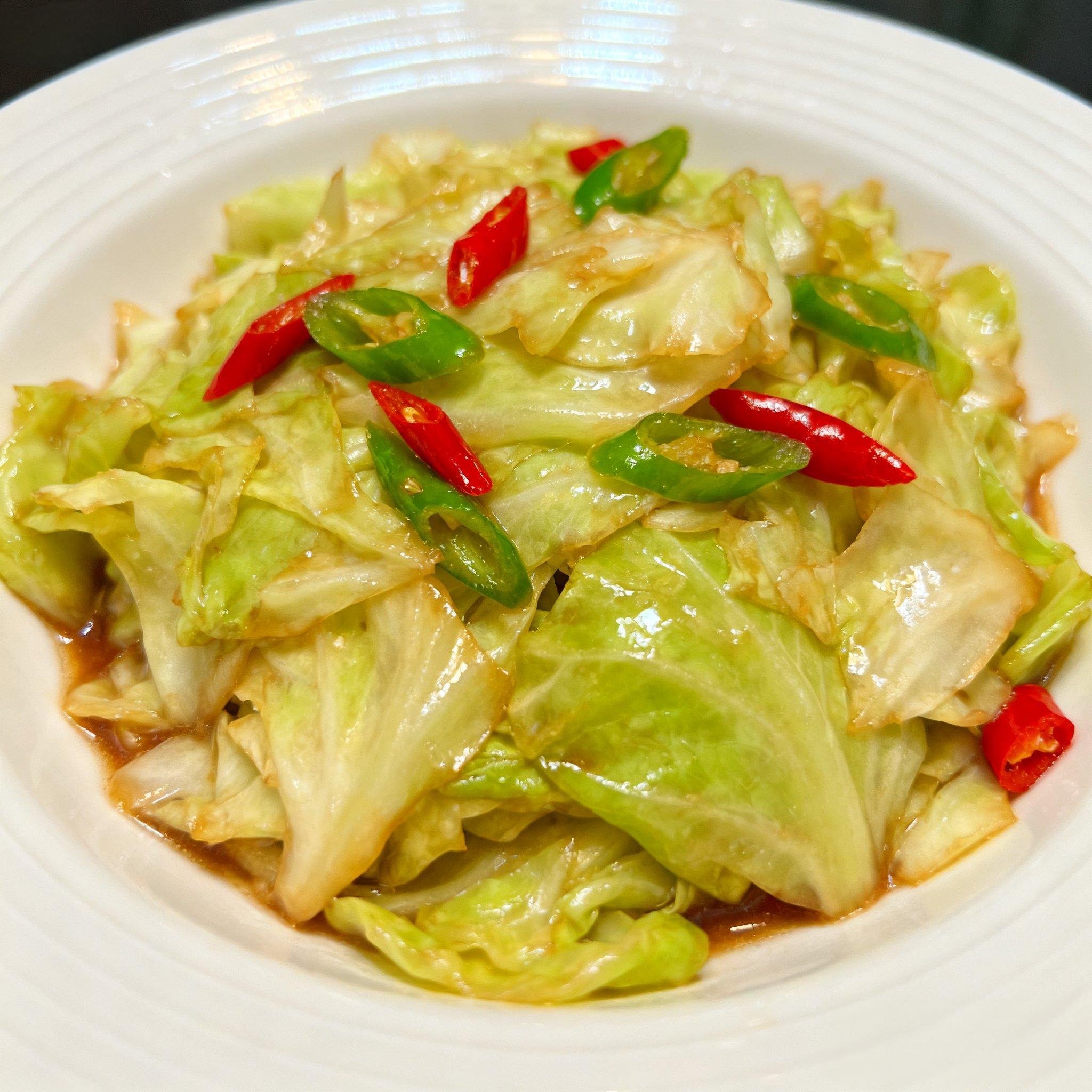 Quick & Easy Stir-Fried Cabbage with YingHok Sauce | Authentic Asian Flavor