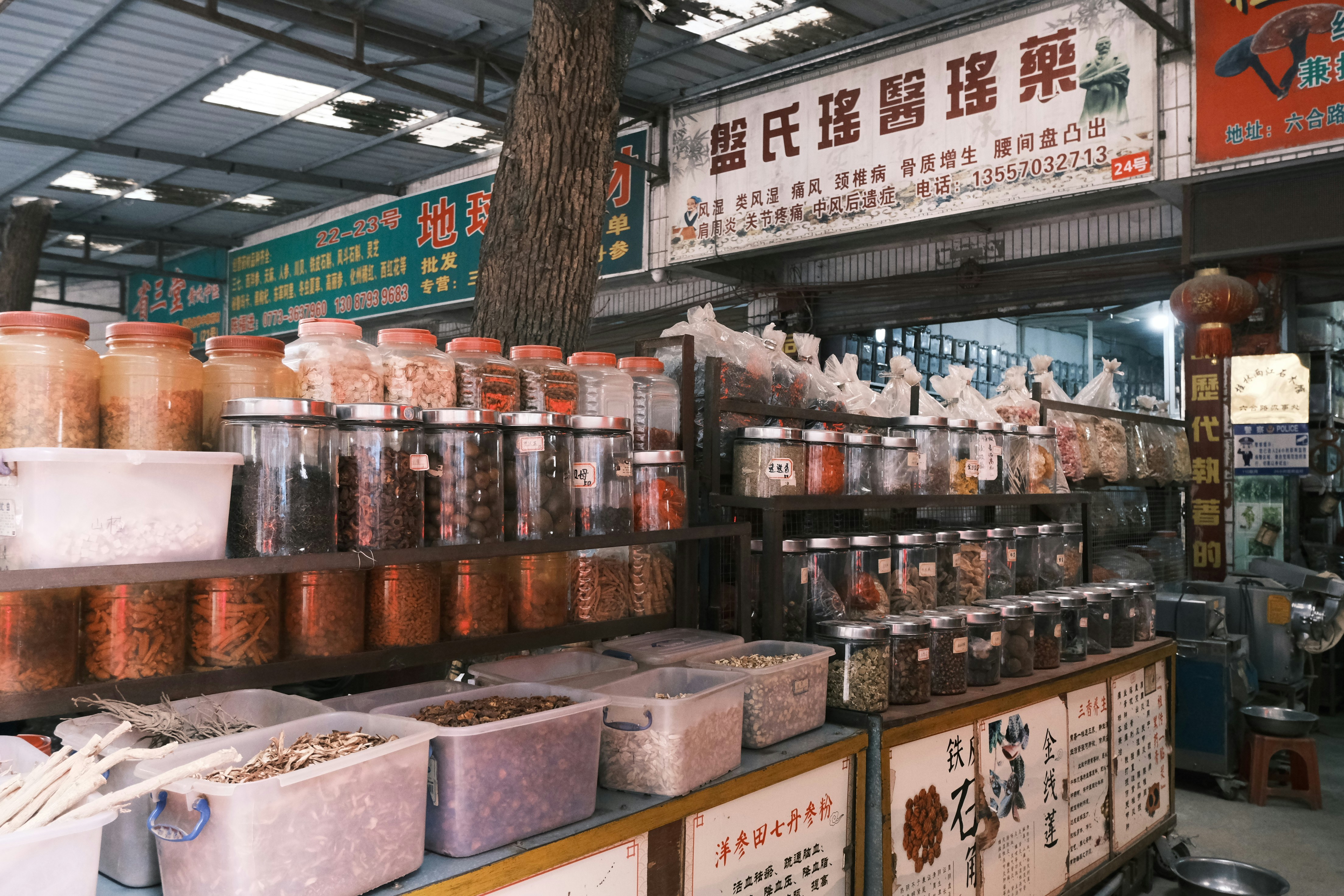Choosing Your Chinese Sauce Supplier: What to Look For in a Manufacturer