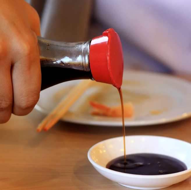 OEM Soy Sauce Manufacturing: The Complete 6-Step Process from Brief to Delivery