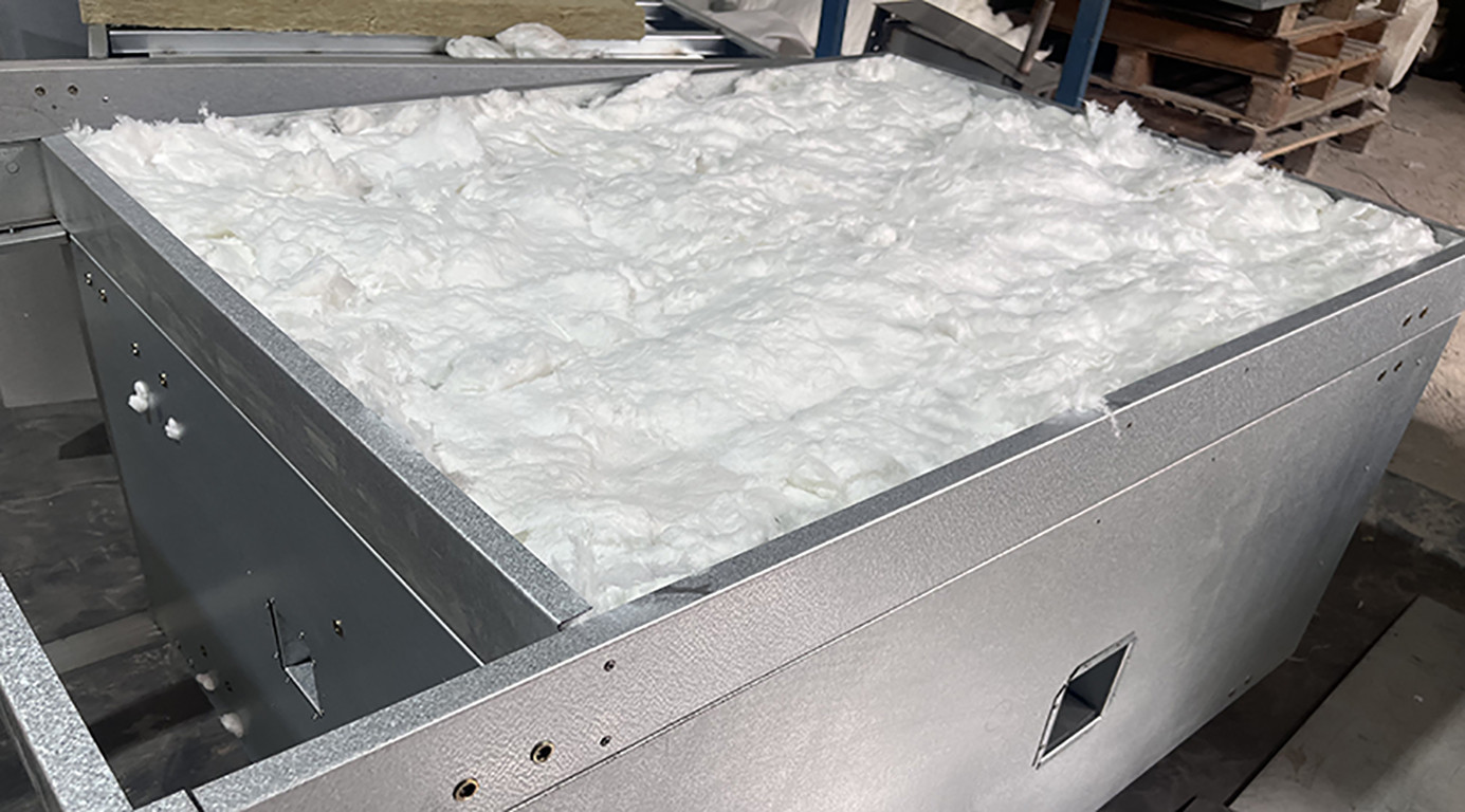 Insulation material for commercial deck oven
