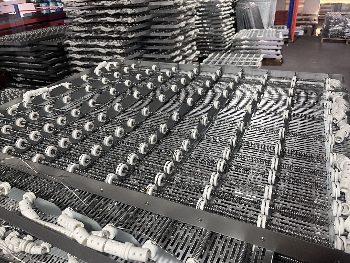 Heating element wire for commercial deck oven