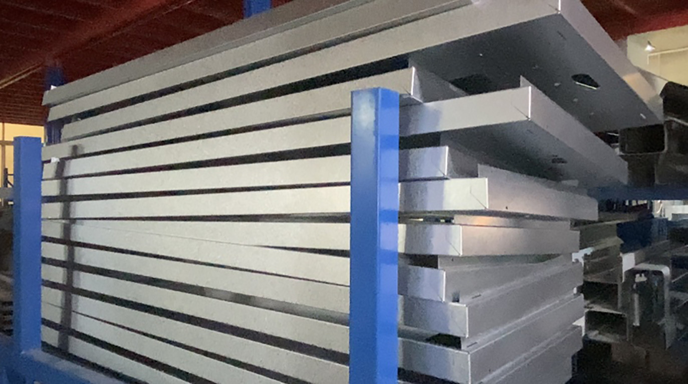 Stainless steel plates / sheets for a commercial deck oven
