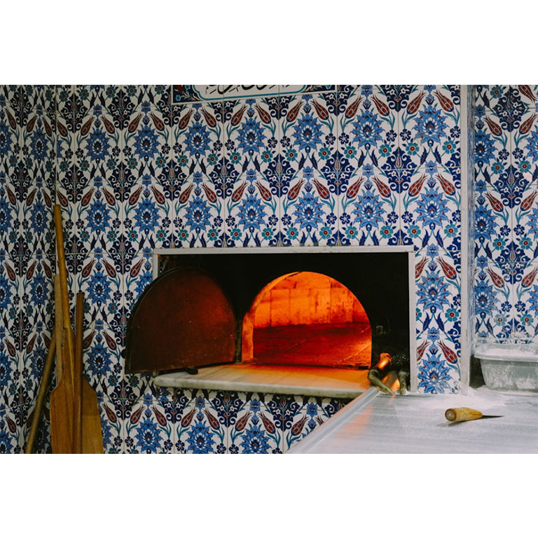 The Ultimate Guide to Commercial Deck Ovens: Top Brands & Buying Tips for Professional Kitchens