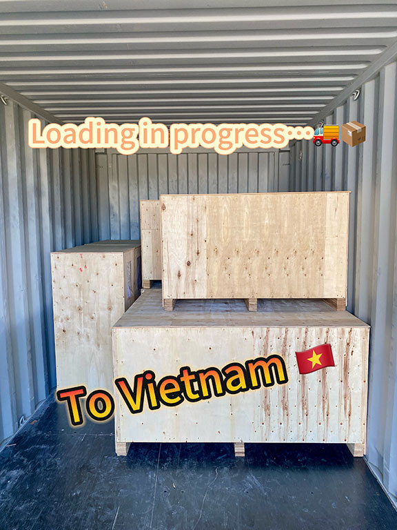 طلب من فيتنام يتم تحميله في حاوية الشحن في مصنع SamBake