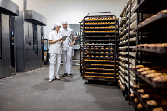 commercial rotating rack oven for bakery bread production