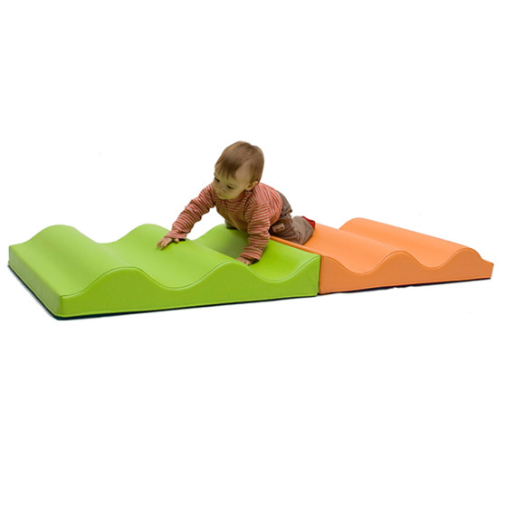OEM Soft Foam Wavy Ramp for Toddlers Indoor Climbing and Play Gym Equipment