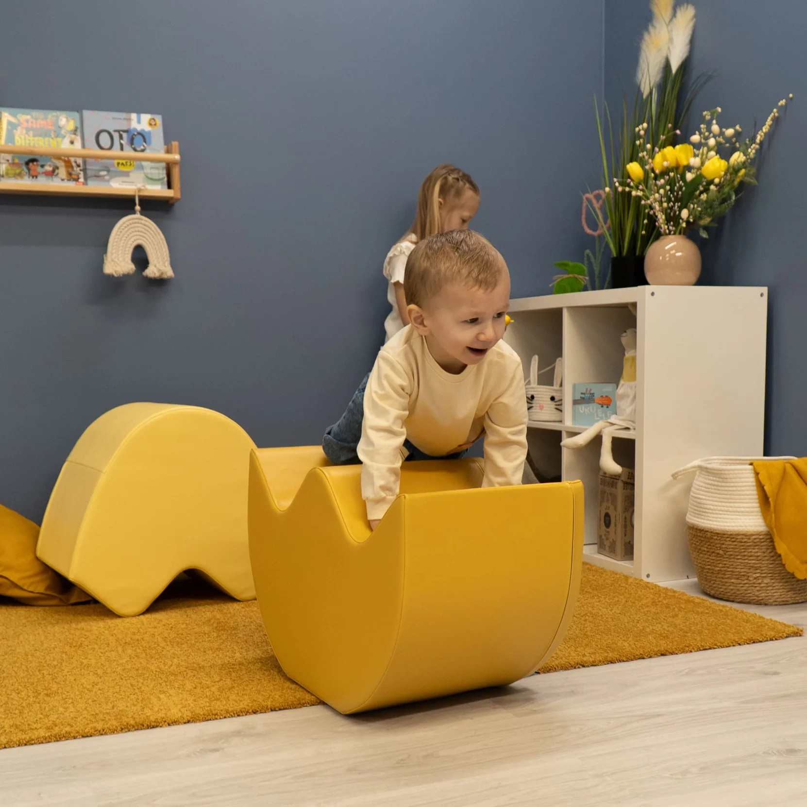 Interesting parameters of children's sofa