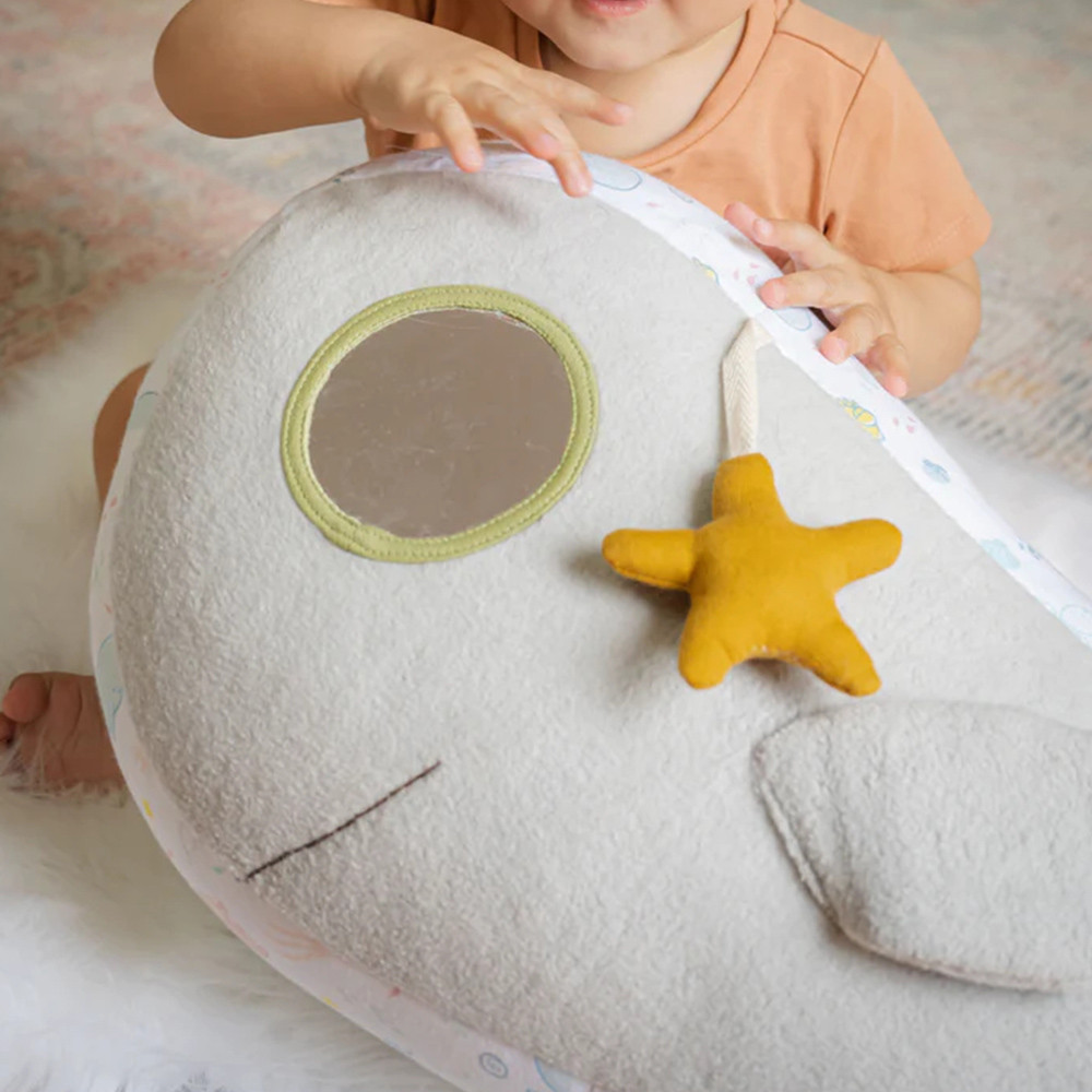 Interesting parameters of children's sofa