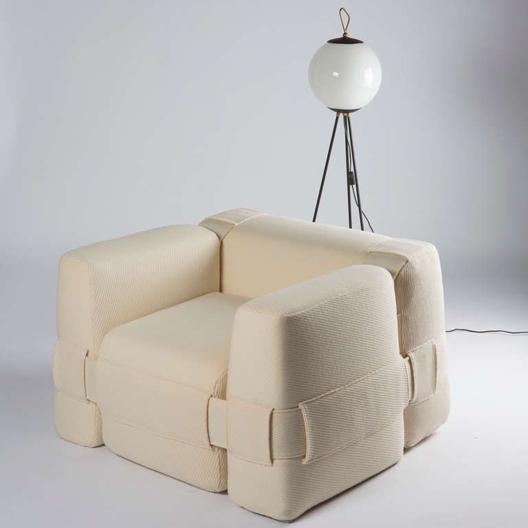 Interesting parameters of children's sofa
