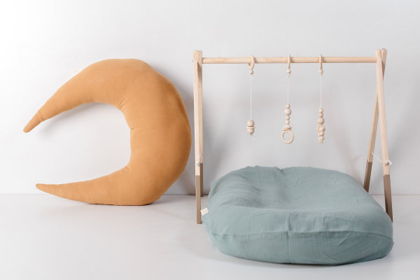 Moon Shape Honey Nursing Baby Pillow with Zipper for Breastfeeding OEM