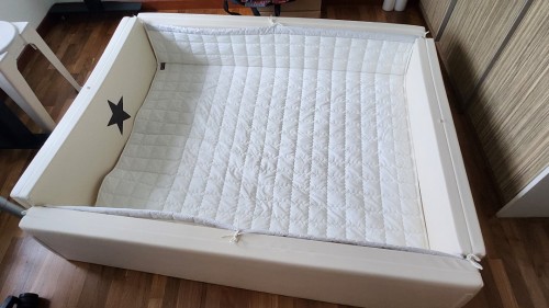 OEM Custom Toddler Floor Bed Compressed Foam with Safety Board Premium Sponge Crib