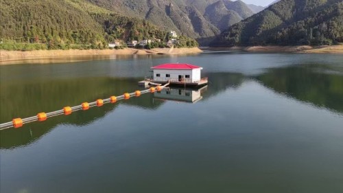 Floating Tube Structure