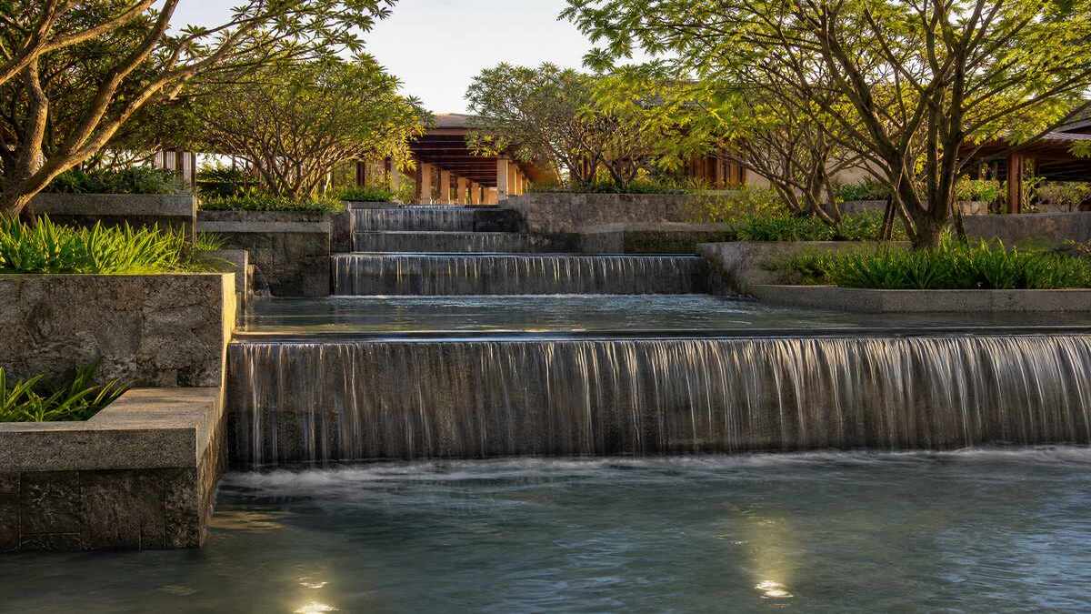 pump for waterfall in pond