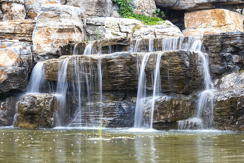 PPA-33000S variable-speed pond pump supporting multiple rock waterfall cascades in Australia