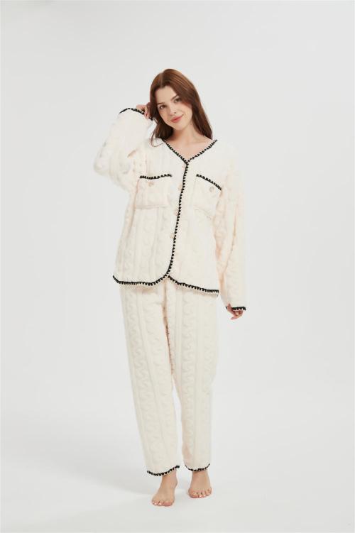 Supplier Women's 2 Pcs Fluffy Pajamas Set  | OEM Velveteen Warm Zipper Sleepwear Loungewear