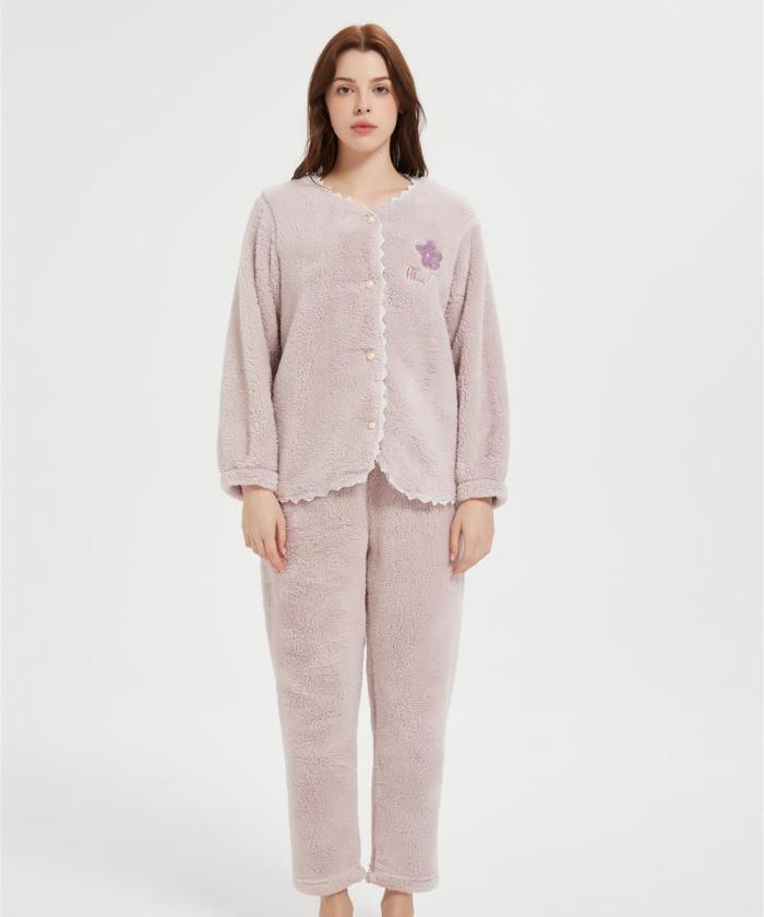 Custom Fluffy Pajamas set for Women 2 Piece Pjs Set  | Soft Plush Sleepwear Winter Loungewear Manufacturer