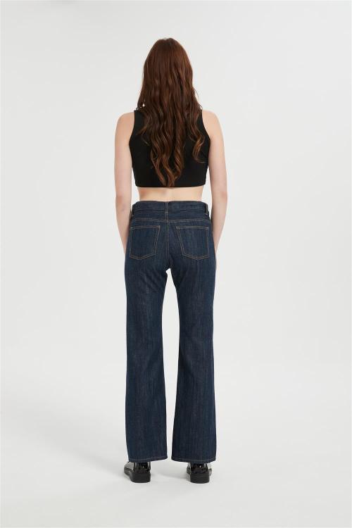 ODM Straight Leg Jeans for Women | Wide Leg Loose Stretchy Denim Pants Supplier