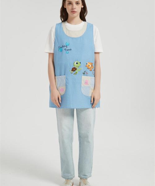 OEM Printed Aprons For WomenWith Pockets | Smock Apron With Buttons For Cooking Manufacturer