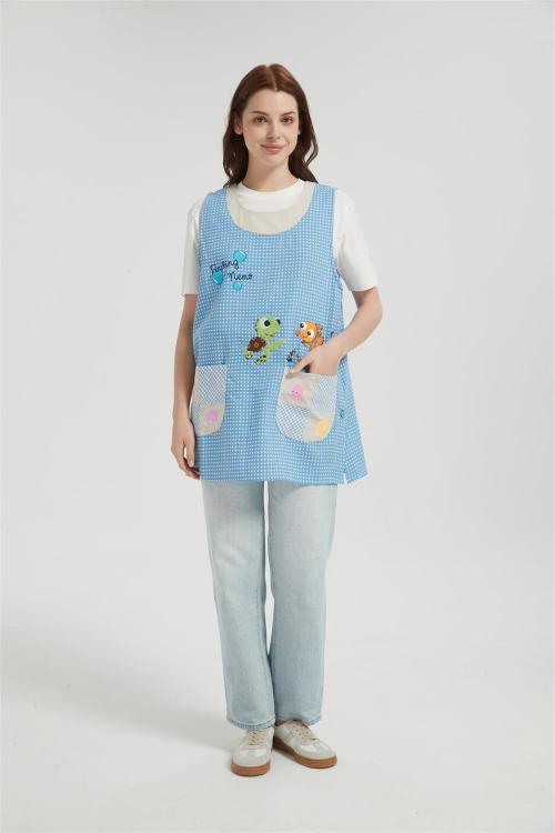 OEM Printed Aprons For WomenWith Pockets | Smock Apron With Buttons For Cooking Manufacturer