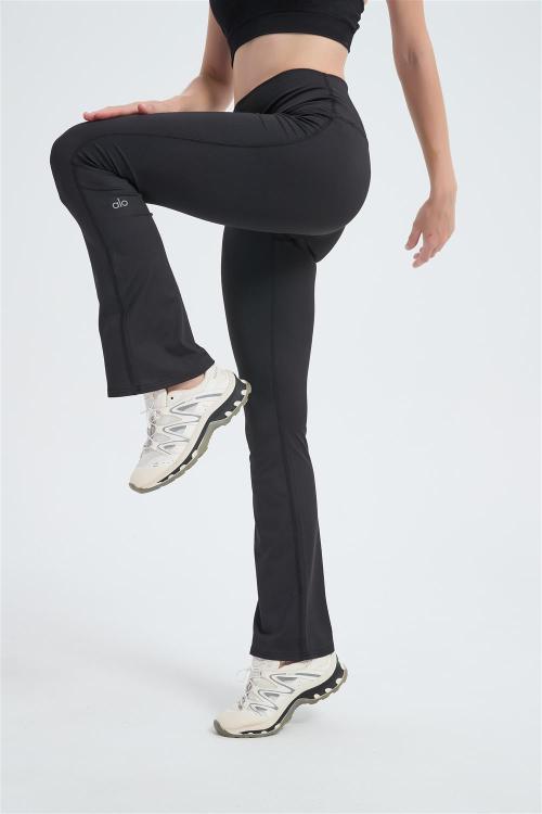 Wholesale Women's Merino Travel Pants From  Chinese Factory