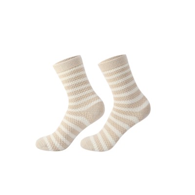 Wholesale Knitted Merino Wool Socks For Men, Skin-Friendly Knit Merino Wool Socks for Everyday Use