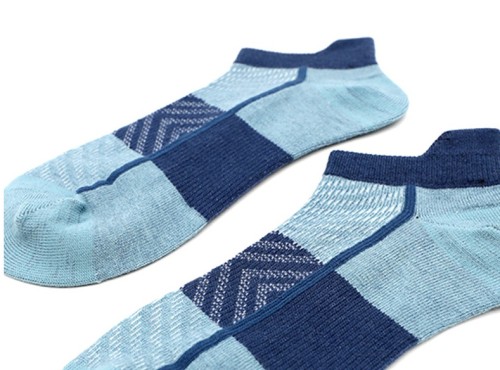 Supply Men's Knitted Merino Wool Socks Manufacturer Of Breathable Knitted Merino Wool Socks For All Season