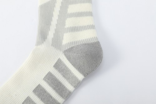 Supplier of Warm Thermal Merino Wool Ski Socks Anti Odor Cushioned Winter Sport Merino Wool Socks