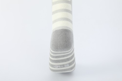 Supplier of Warm Thermal Merino Wool Ski Socks Anti Odor Cushioned Winter Sport Merino Wool Socks